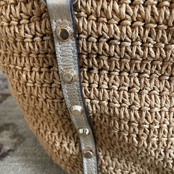 Michael Kors Straw Tote Bag with Metallic Gold Straps - Picture 7 of 12